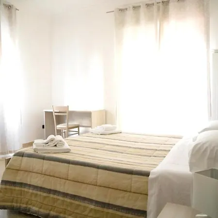 With 2 Bedrooms In With Wifi