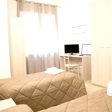 With 2 Bedrooms In With Wifi Διαμέρισμα *