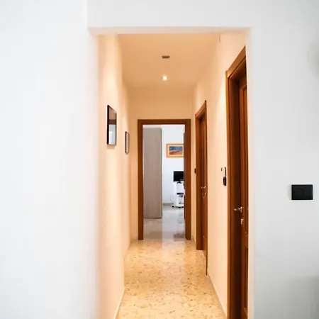 With 2 Bedrooms In With Wifi *